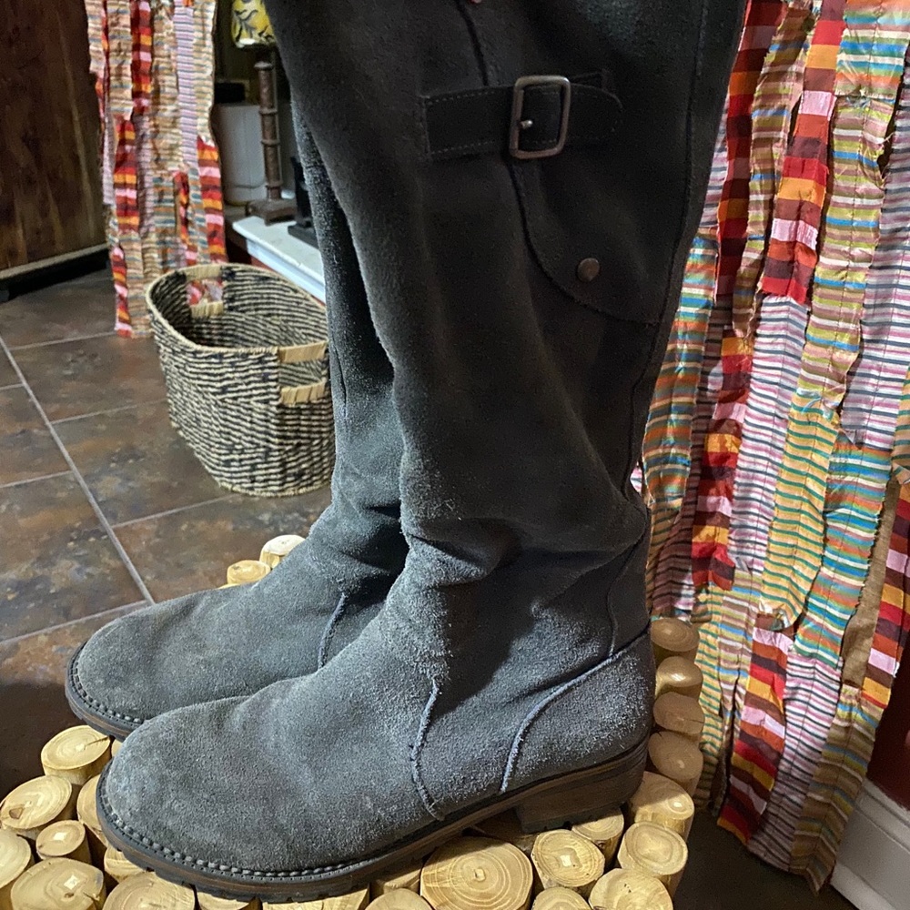 Gray boots